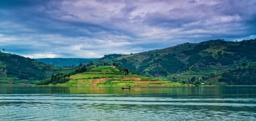 Solimar Uganda Lake